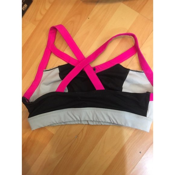 Torrid Black & Gray with Neon Pink Trim X-Cross Back Sports Bra 00 (Sz 10) - Picture 5 of 7
